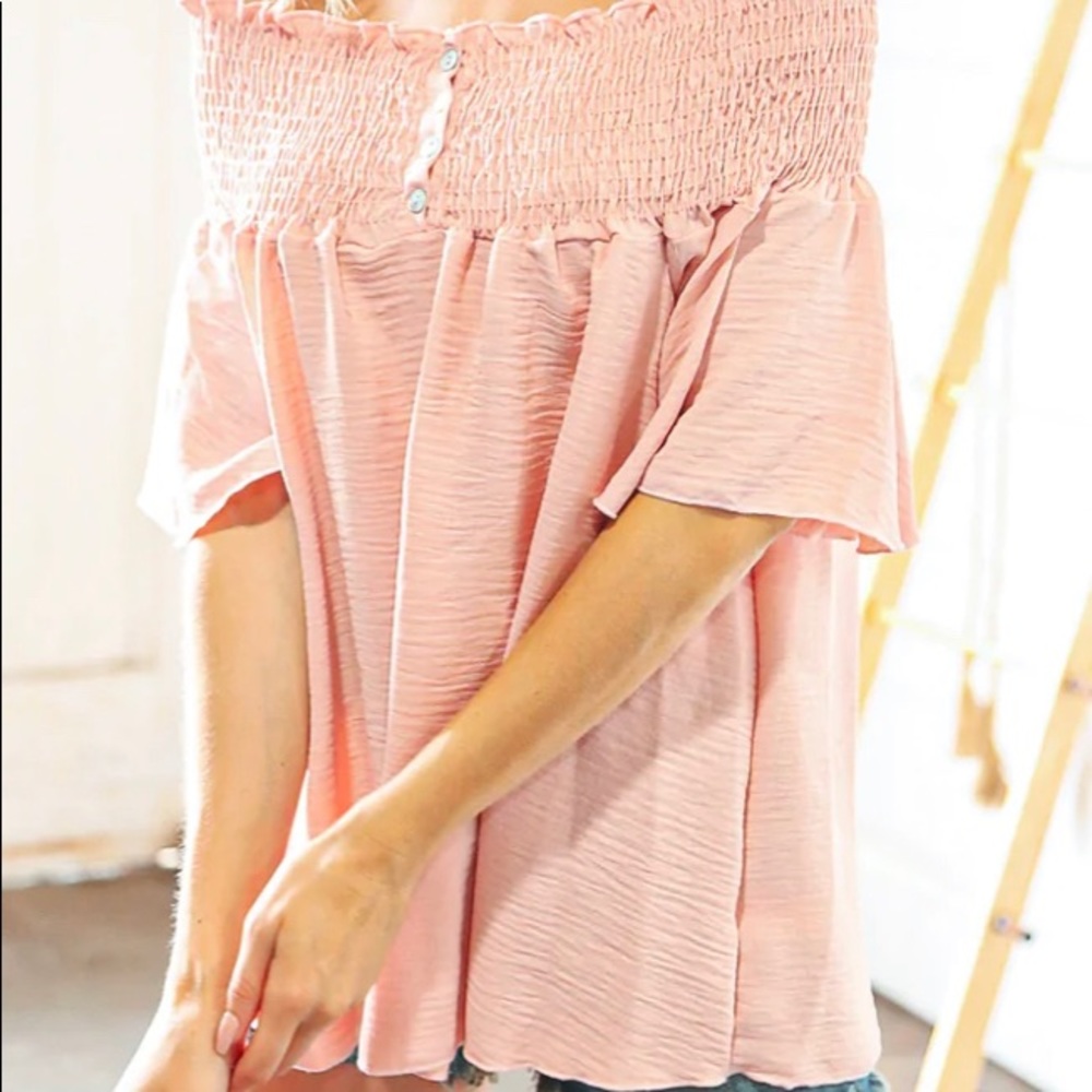 *BNWOT* BOUTIQUE * Off Shoulder Top
